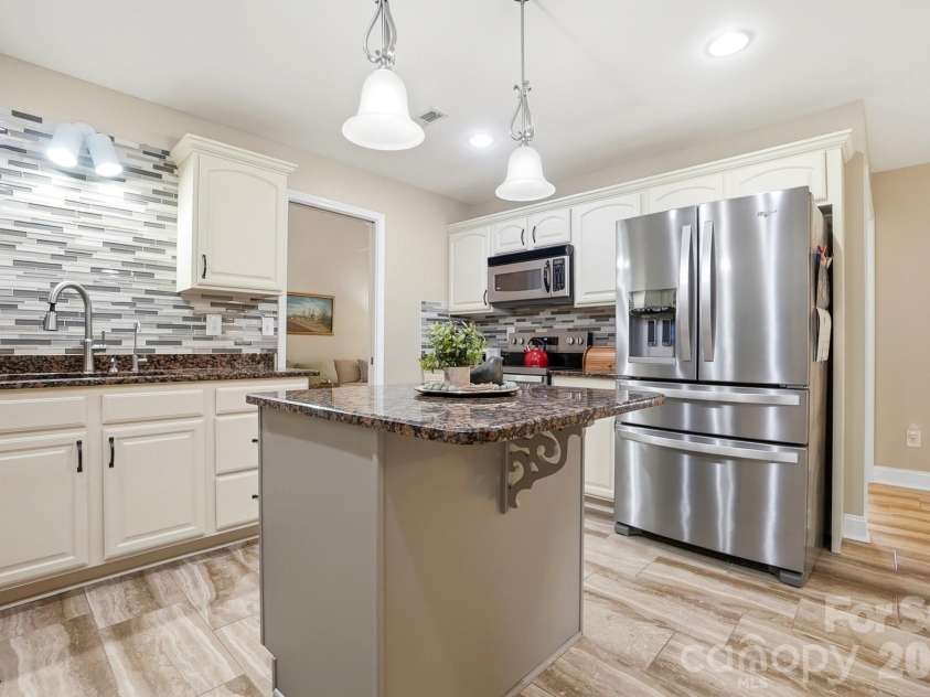 3324 Muddy Creek Road, Midland, NC 28107.  MLS# CAR4383411, YatesRealty ID 30972. 