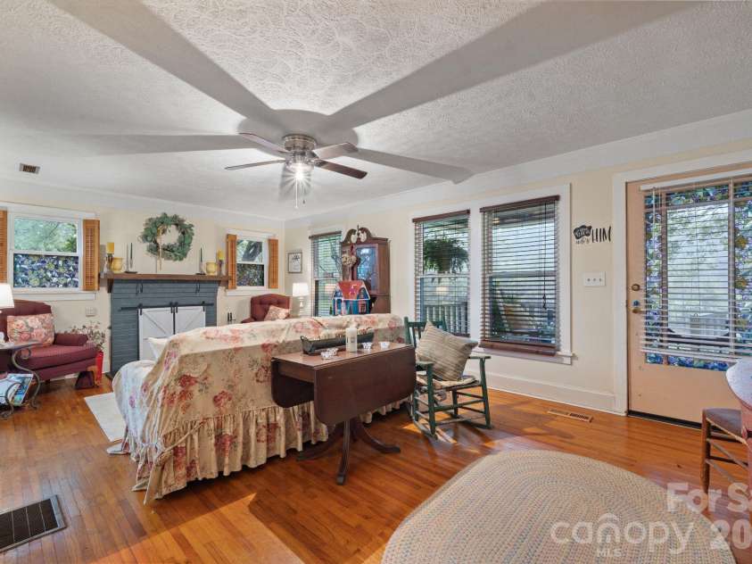 2409 US 70 Highway, Morganton, NC 28655.  MLS# CAR4392178, YatesRealty ID 30973. Living Room