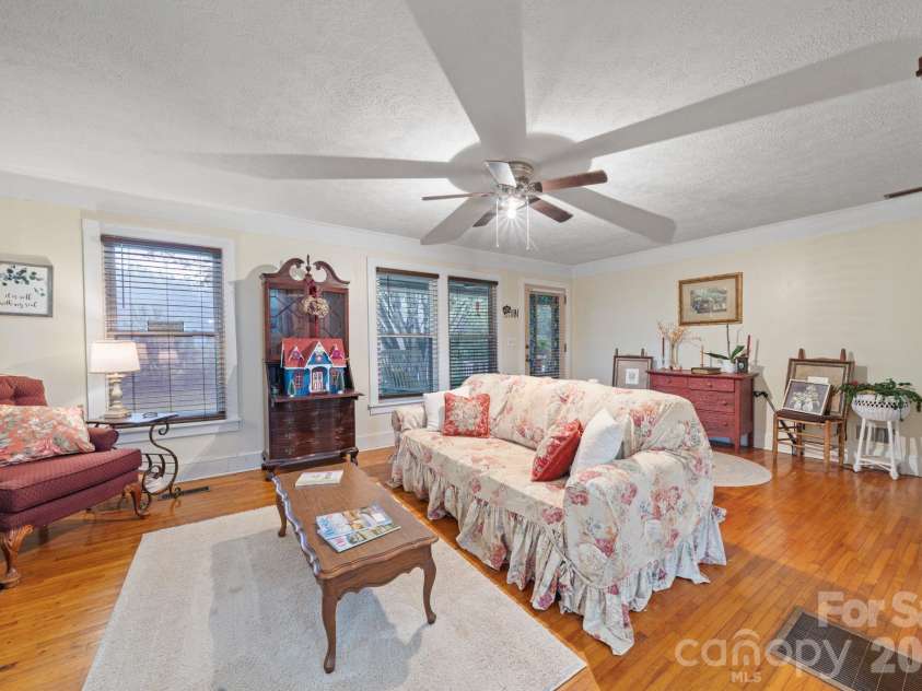 2409 US 70 Highway, Morganton, NC 28655.  MLS# CAR4392178, YatesRealty ID 30973. Living Room