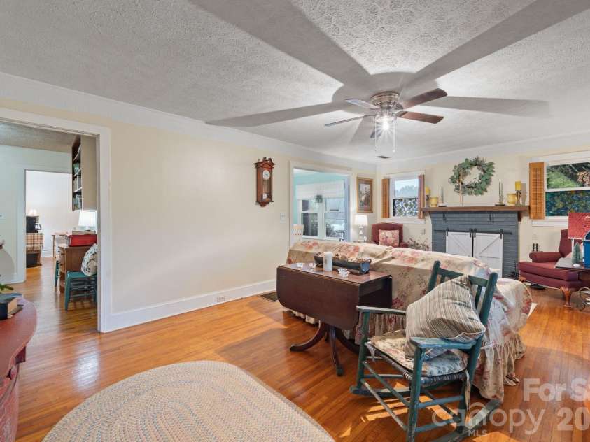 2409 US 70 Highway, Morganton, NC 28655.  MLS# CAR4392178, YatesRealty ID 30973. Living Room