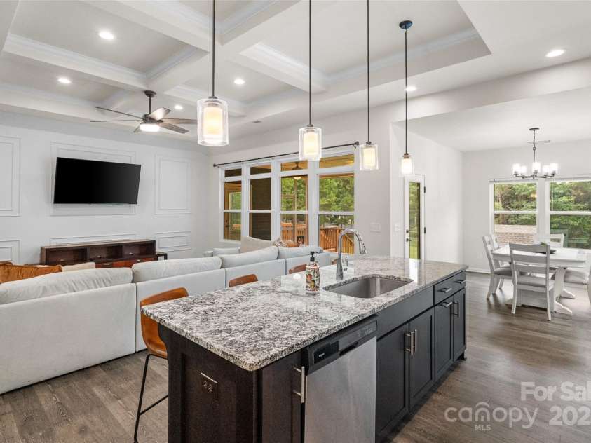 5299 Admirals Landing, Lancaster, SC 29720.  MLS# CAR4290028, YatesRealty ID 30974. 