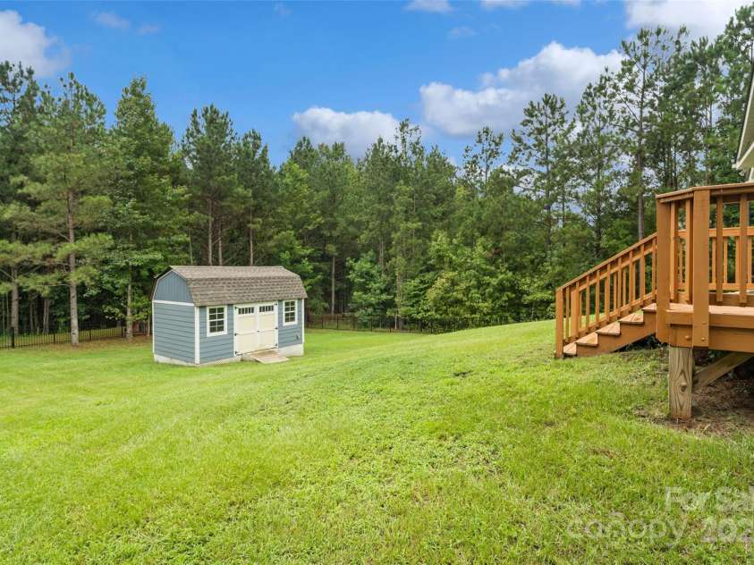5299 Admirals Landing, Lancaster, SC 29720.  MLS# CAR4290028, YatesRealty ID 30974. Fence private backyard