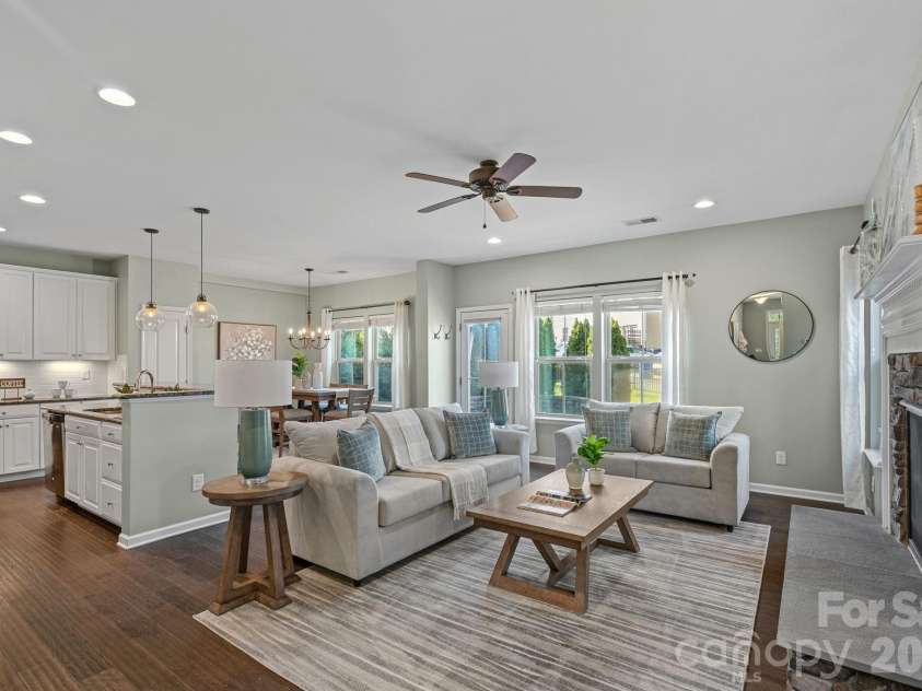 3719 Dolly Madison Road, Charlotte, NC 28208.  MLS# CAR4393149, YatesRealty ID 30975. 