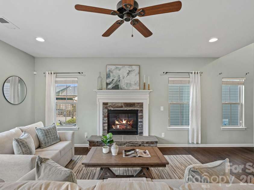 3719 Dolly Madison Road, Charlotte, NC 28208.  MLS# CAR4393149, YatesRealty ID 30975. 