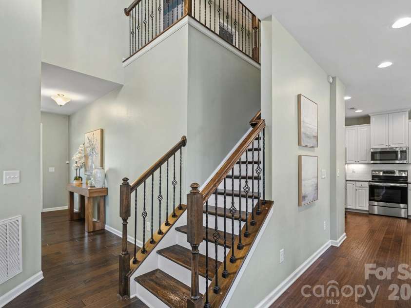3719 Dolly Madison Road, Charlotte, NC 28208.  MLS# CAR4393149, YatesRealty ID 30975. 