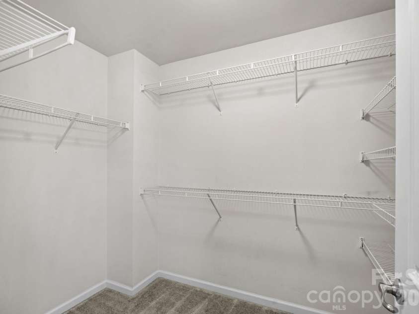 3719 Dolly Madison Road, Charlotte, NC 28208.  MLS# CAR4393149, YatesRealty ID 30975. 