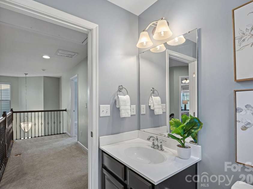 3719 Dolly Madison Road, Charlotte, NC 28208.  MLS# CAR4393149, YatesRealty ID 30975. 
