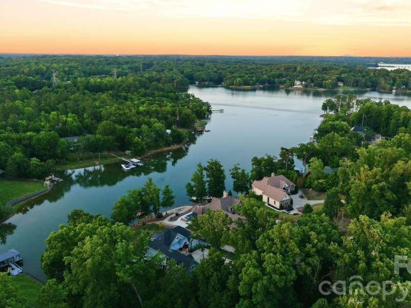 5929 Johnson Road, Clover, SC 29710.  MLS# CAR4393165, YatesRealty ID 30976. 