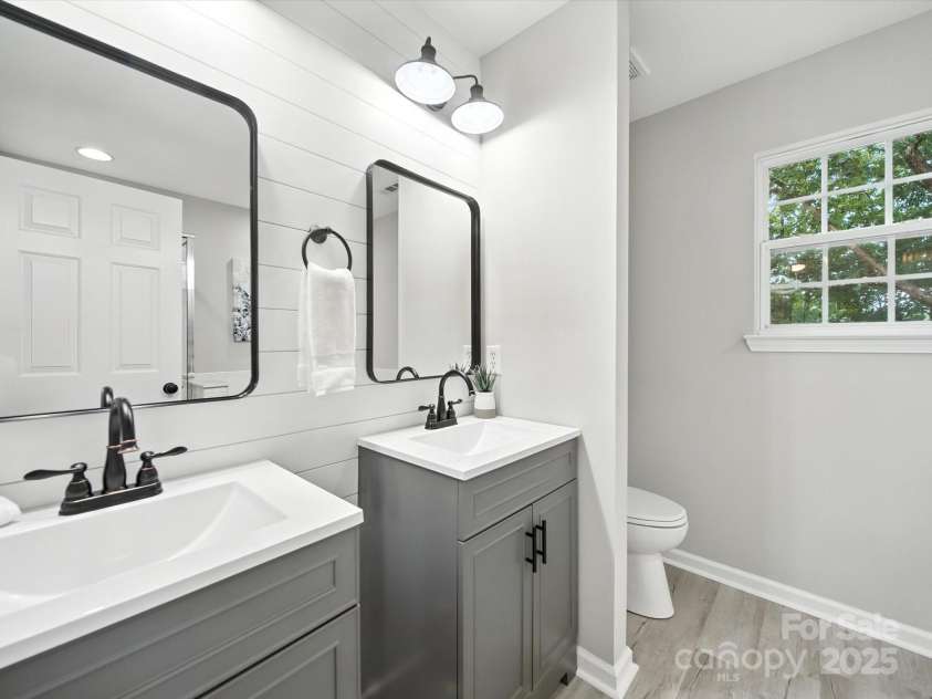 7809 Antique Circle, Waxhaw, NC 28173.  MLS# CAR4278769, YatesRealty ID 30976. 