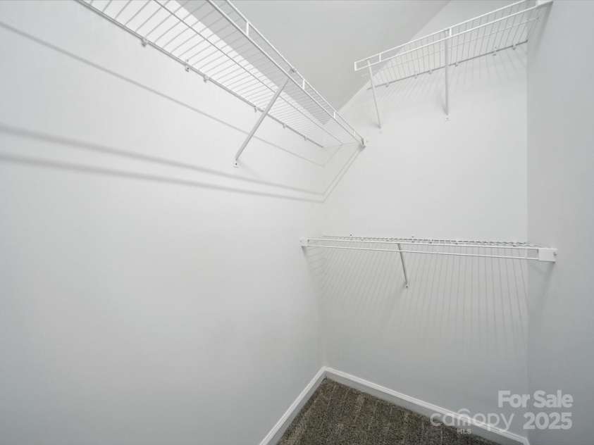 7809 Antique Circle, Waxhaw, NC 28173.  MLS# CAR4278769, YatesRealty ID 30976. 