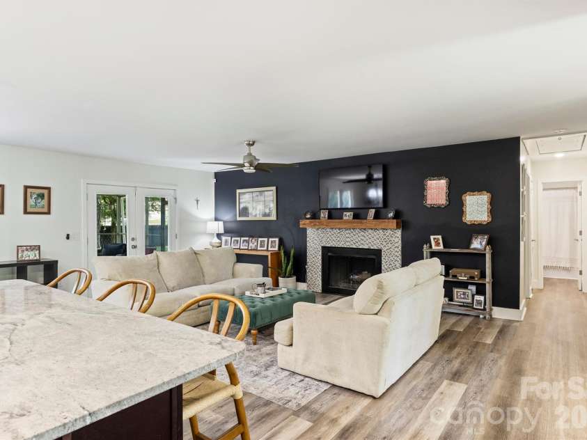 1621 Brook Drive, Fort Mill, SC 29708.  MLS# CAR4393483, YatesRealty ID 30979. 