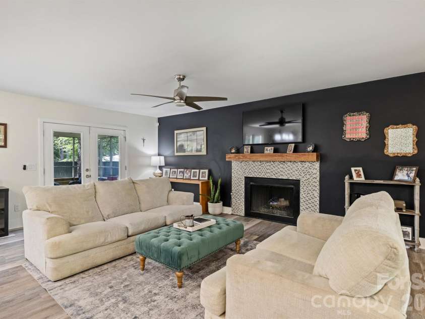 1621 Brook Drive, Fort Mill, SC 29708.  MLS# CAR4393483, YatesRealty ID 30979. 