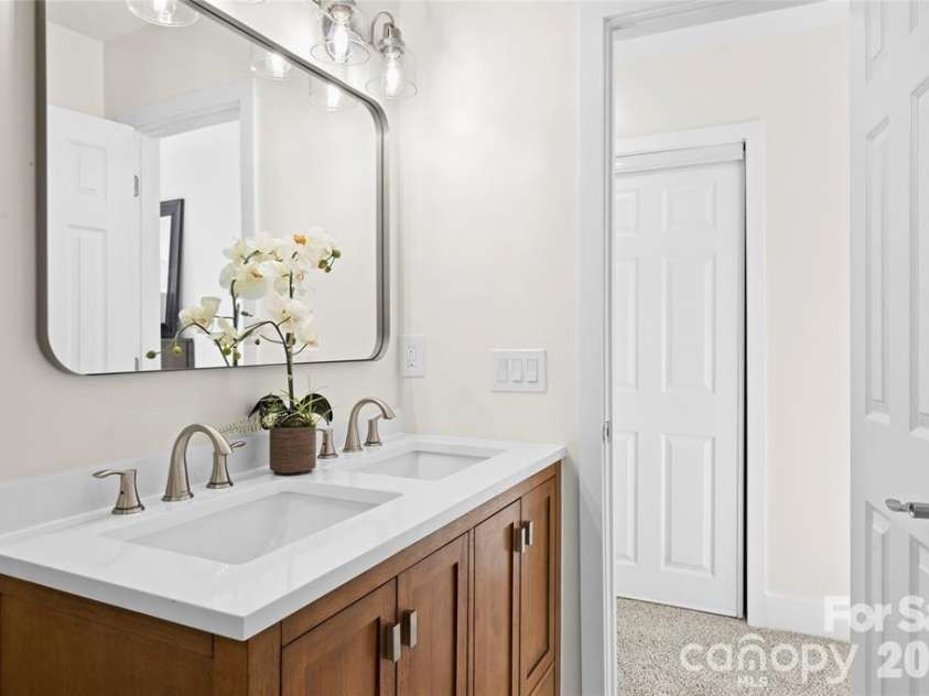 1621 Brook Drive, Fort Mill, SC 29708.  MLS# CAR4393483, YatesRealty ID 30979. 