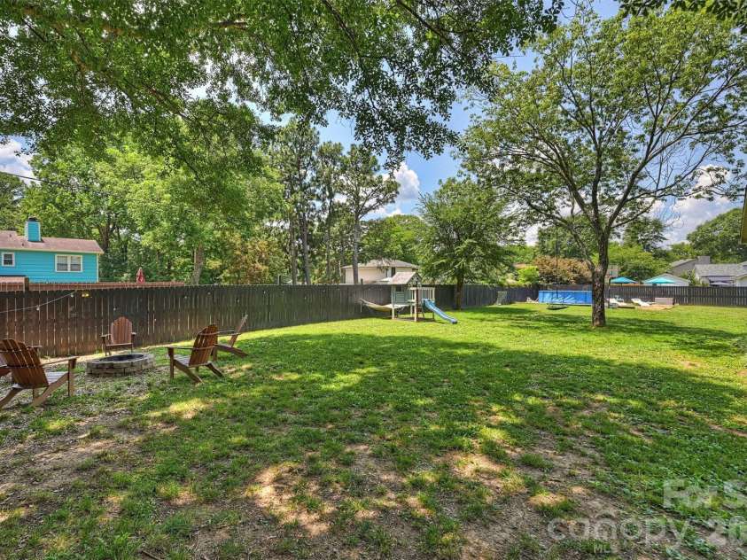 1621 Brook Drive, Fort Mill, SC 29708.  MLS# CAR4393483, YatesRealty ID 30979. 