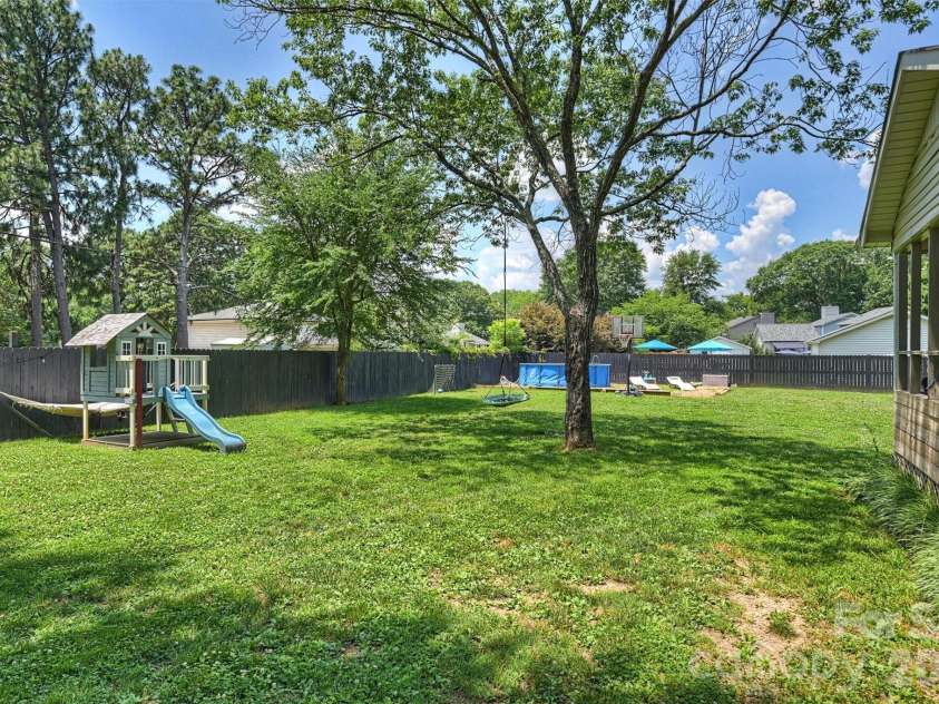 1621 Brook Drive, Fort Mill, SC 29708.  MLS# CAR4393483, YatesRealty ID 30979. 