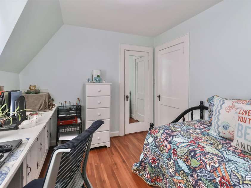 532 Margaret Drive, Statesville, NC 28677.  MLS# CAR4285700, YatesRealty ID 30979. 