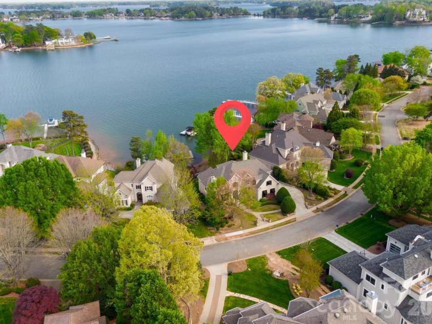 18112 Harbor Light Boulevard, Cornelius, NC 28031.  MLS# CAR4346208, YatesRealty ID 3098. 