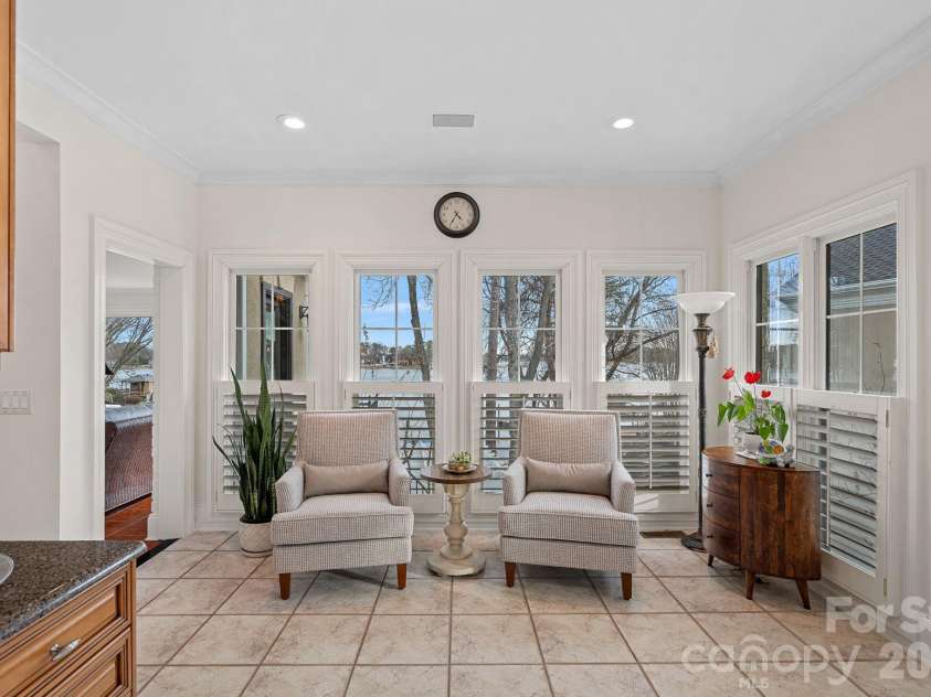 18112 Harbor Light Boulevard, Cornelius, NC 28031.  MLS# CAR4346208, YatesRealty ID 3098. 