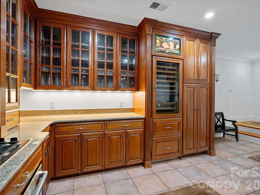 18112 Harbor Light Boulevard, Cornelius, NC 28031.  MLS# CAR4346208, YatesRealty ID 3098. 