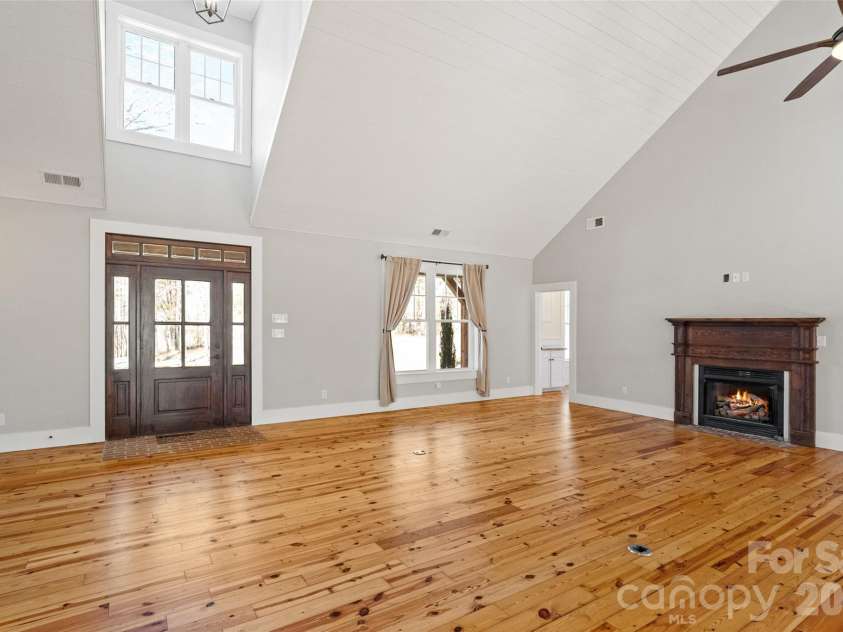 2370 Killian Road, Edgemoor, SC 29712.  MLS# CAR4341782, YatesRealty ID 3098. 