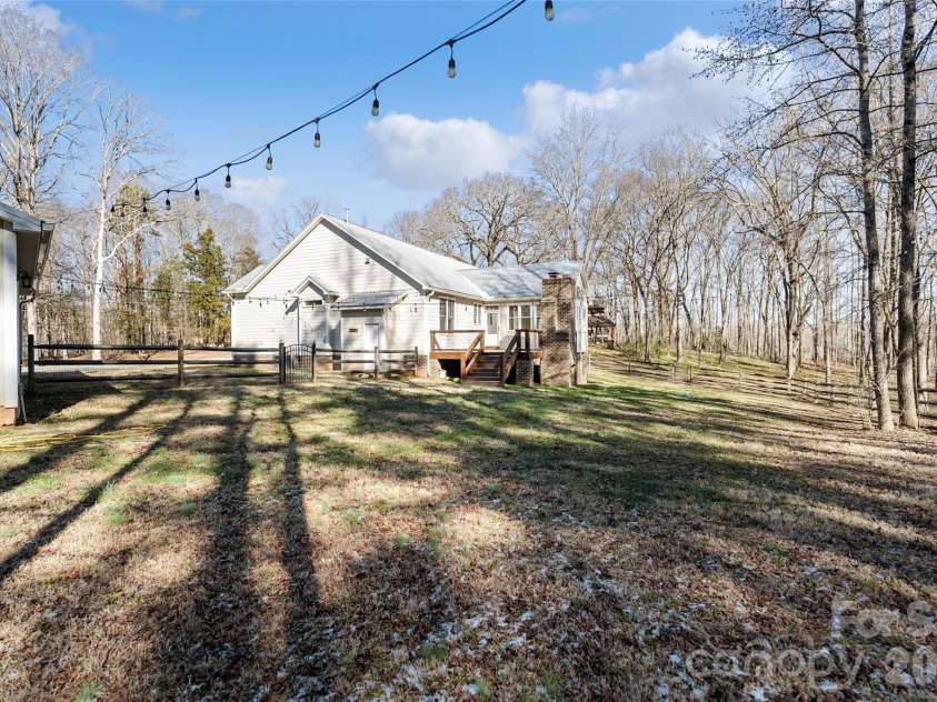 2370 Killian Road, Edgemoor, SC 29712.  MLS# CAR4341782, YatesRealty ID 3098. 