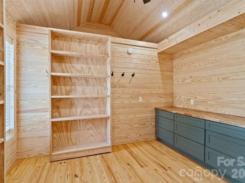 2370 Killian Road, Edgemoor, SC 29712.  MLS# CAR4341782, YatesRealty ID 3098. Walk in primary bedroom closet #2