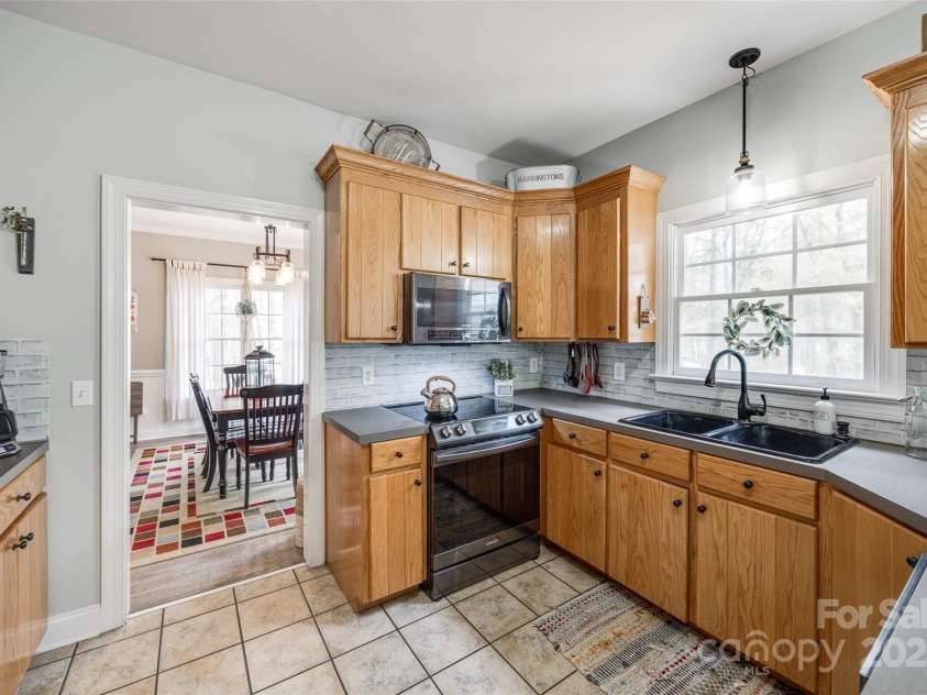 2095 Westridge Drive, Rock Hill, SC 29732.  MLS# CAR4241811, YatesRealty ID 30980. 