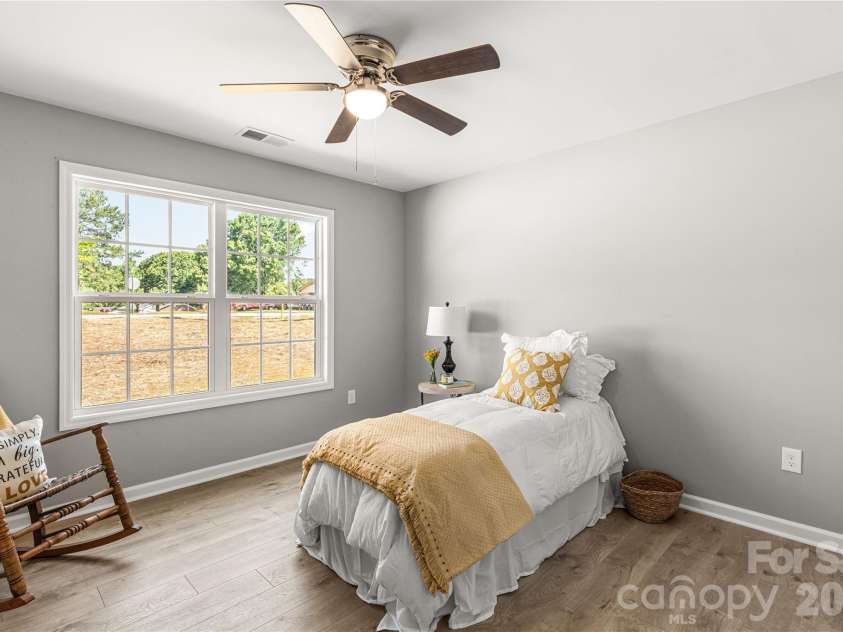 2489 Pineview Drive, Lancaster, SC 29720.  MLS# CAR4392390, YatesRealty ID 30980. 