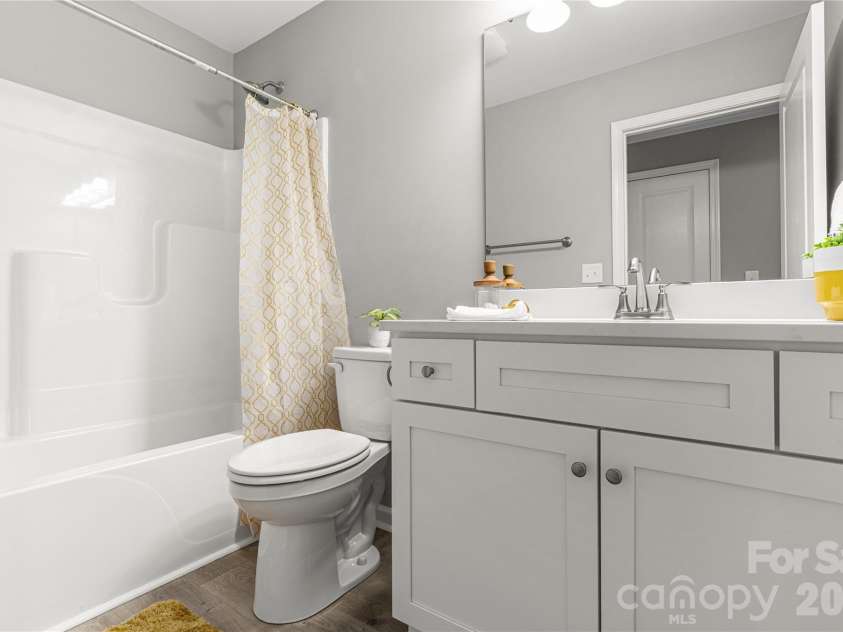 2489 Pineview Drive, Lancaster, SC 29720.  MLS# CAR4392390, YatesRealty ID 30980. 
