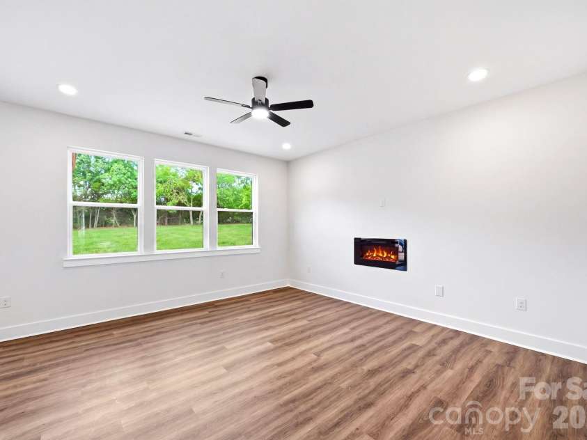 9020 Unity Church Road, Mooresville, NC 28115.  MLS# CAR4387148, YatesRealty ID 30981. 