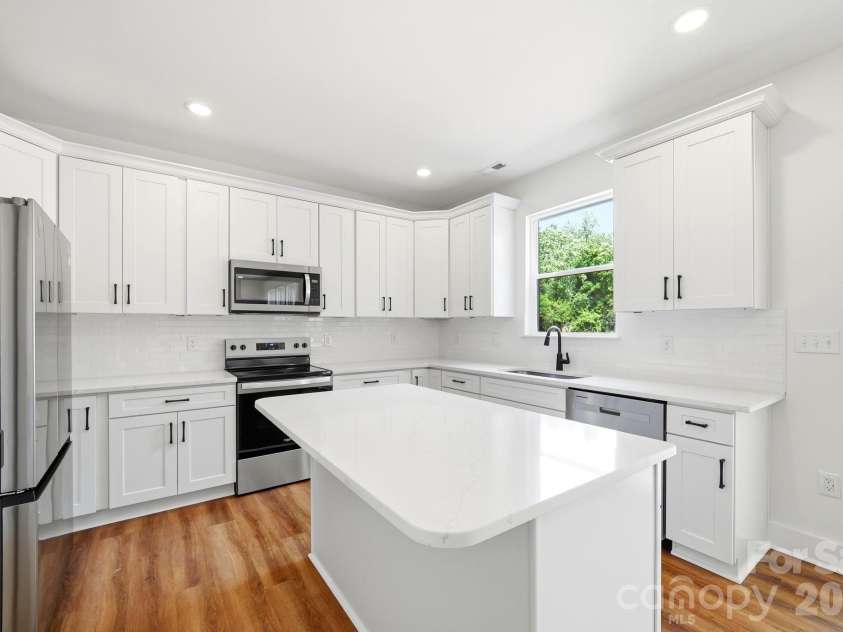 9020 Unity Church Road, Mooresville, NC 28115.  MLS# CAR4387148, YatesRealty ID 30981. 