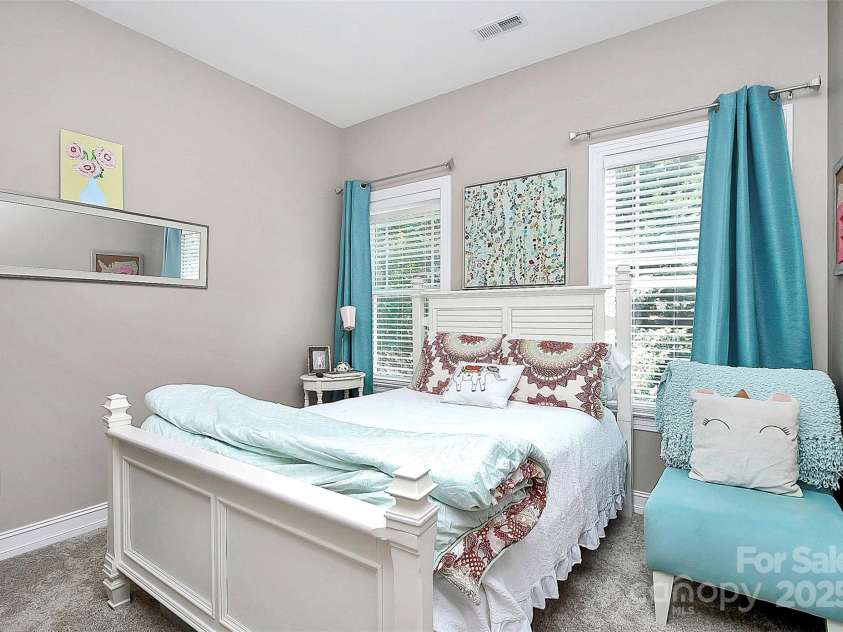 20308 Colony Point Lane, Cornelius, NC 28031.  MLS# CAR4289627, YatesRealty ID 30982. 