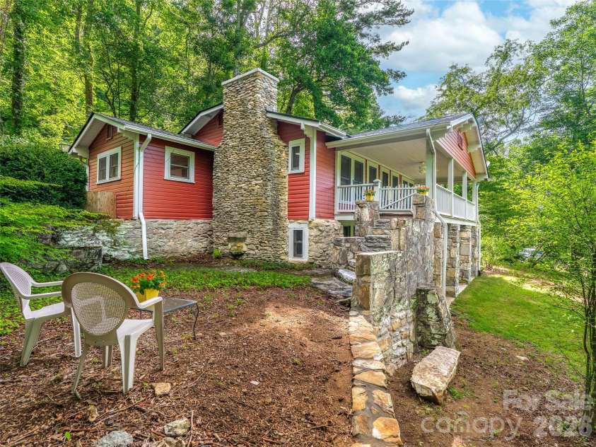 206 Chestnut Hill Road, Gerton, NC 28735.  MLS# CAR4387825, YatesRealty ID 30982. 