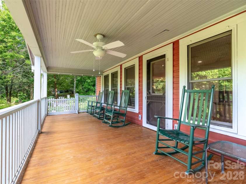 206 Chestnut Hill Road, Gerton, NC 28735.  MLS# CAR4387825, YatesRealty ID 30982. 
