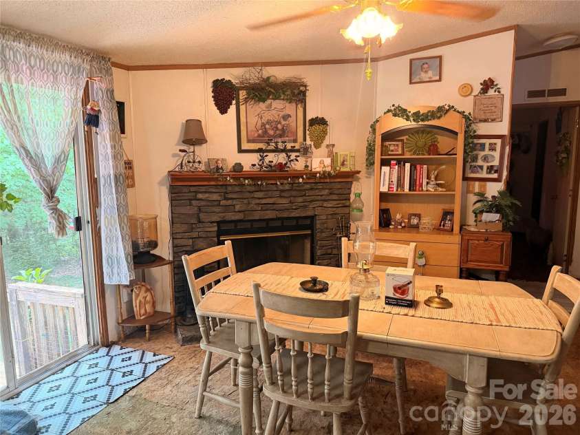 115 Stampede Drive, Statesville, NC 28625.  MLS# CAR4389614, YatesRealty ID 30983. 
