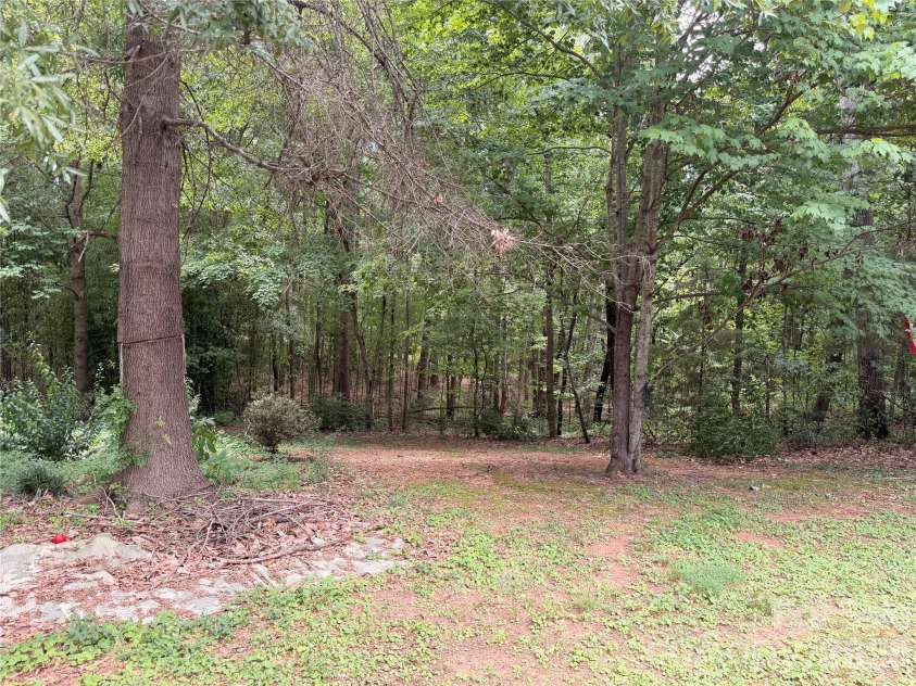 115 Stampede Drive, Statesville, NC 28625.  MLS# CAR4389614, YatesRealty ID 30983. 