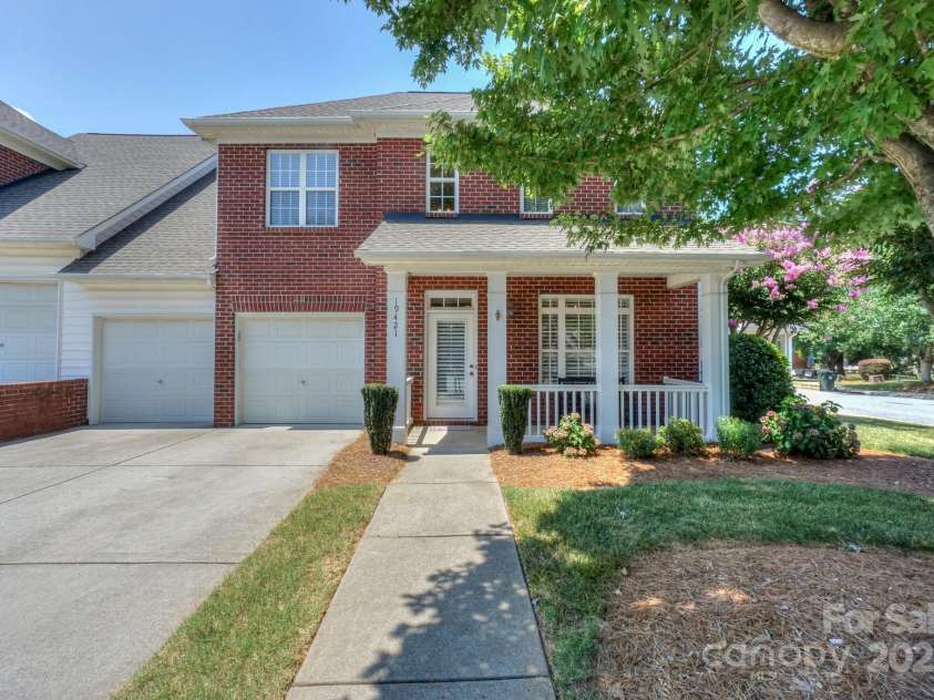 19421 Beaufain Street, Cornelius, NC 28031.  MLS# CAR4279057, YatesRealty ID 30983. 