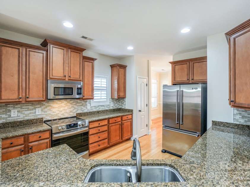 19421 Beaufain Street, Cornelius, NC 28031.  MLS# CAR4279057, YatesRealty ID 30983. 