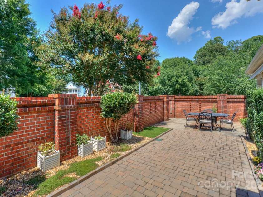 19421 Beaufain Street, Cornelius, NC 28031.  MLS# CAR4279057, YatesRealty ID 30983. 