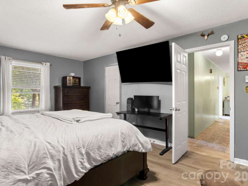 317 Willow Street, Stanley, NC 28164.  MLS# CAR4381816, YatesRealty ID 30984. 