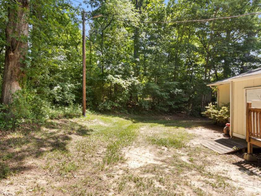 317 Willow Street, Stanley, NC 28164.  MLS# CAR4381816, YatesRealty ID 30984. 
