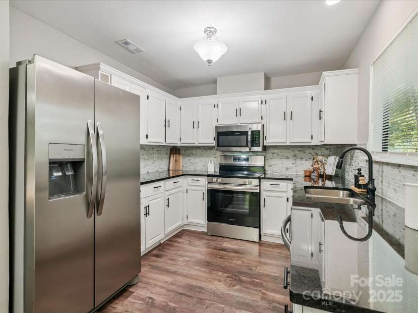 7210 Tressel Lane, Mint Hill, NC 28227.  MLS# CAR4285605, YatesRealty ID 30984. 
