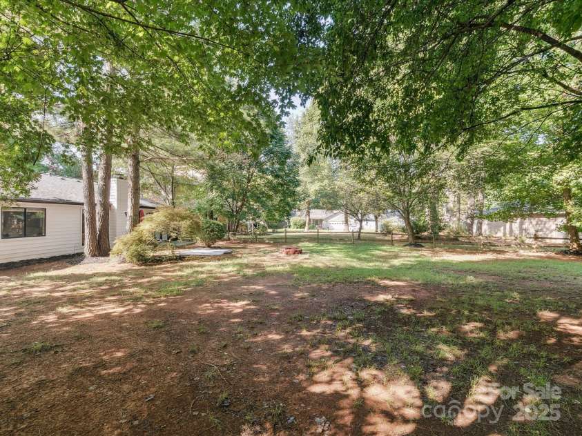 7210 Tressel Lane, Mint Hill, NC 28227.  MLS# CAR4285605, YatesRealty ID 30984. 