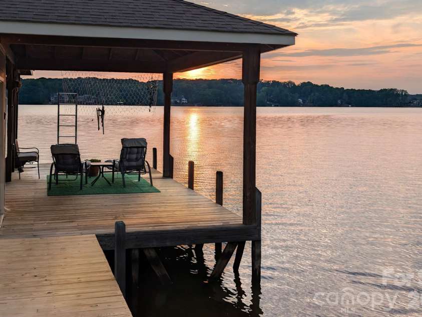 142 Forest Lake Court, Mount Gilead, NC 27306.  MLS# CAR4382363, YatesRealty ID 30985. 