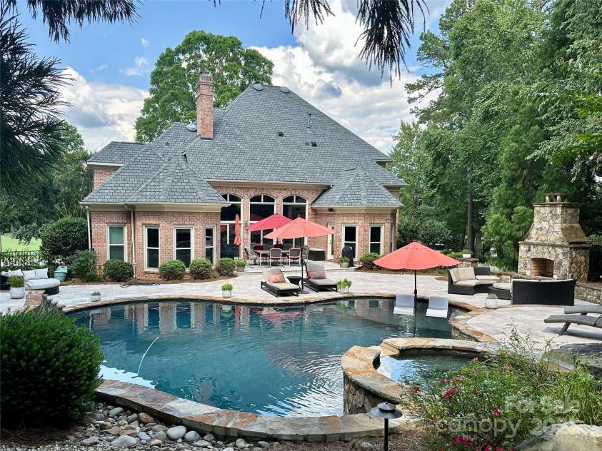 18600 River Falls Drive, Davidson, NC 28036.  MLS# CAR4231533, YatesRealty ID 30985. Resort Living in your own backyard.