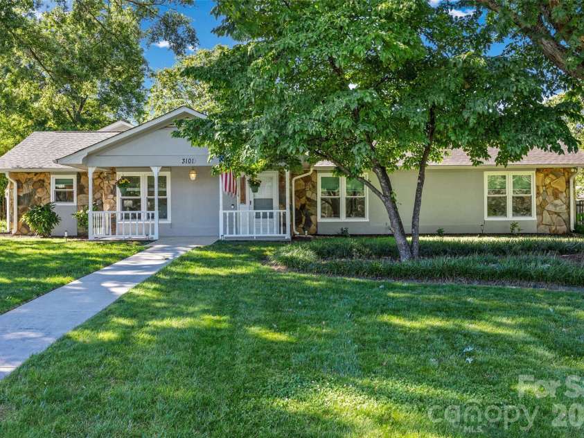 3101 Mckee Road, Charlotte, NC 28270.  MLS# CAR4389942, YatesRealty ID 30986. 