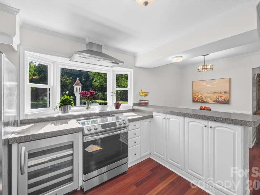 3101 Mckee Road, Charlotte, NC 28270.  MLS# CAR4389942, YatesRealty ID 30986. 