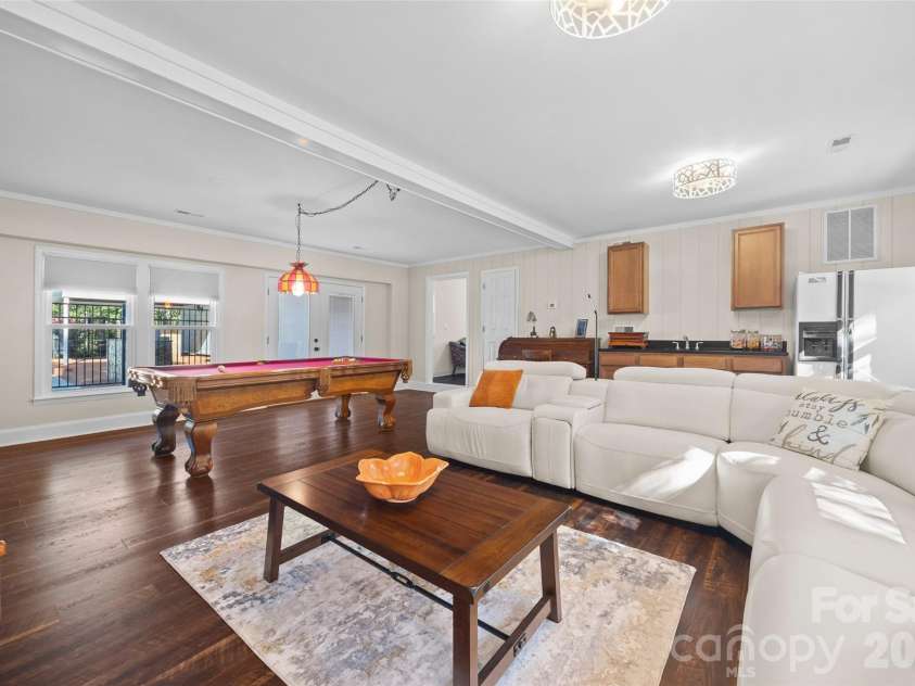 3101 Mckee Road, Charlotte, NC 28270.  MLS# CAR4389942, YatesRealty ID 30986. 