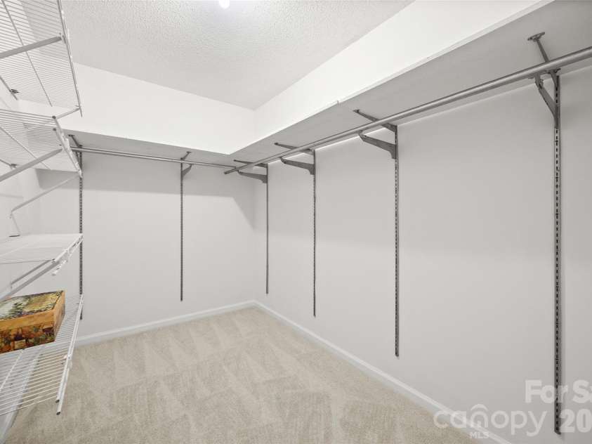 3101 Mckee Road, Charlotte, NC 28270.  MLS# CAR4389942, YatesRealty ID 30986. 