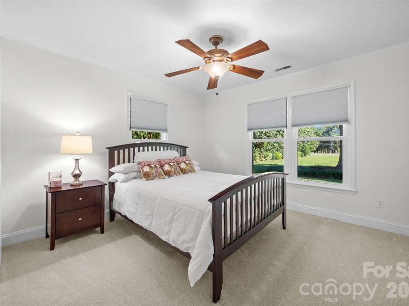 3101 Mckee Road, Charlotte, NC 28270.  MLS# CAR4389942, YatesRealty ID 30986. 